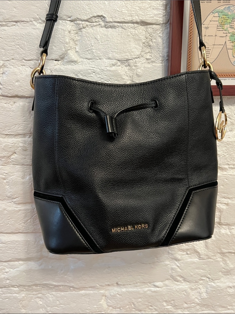 Michael Kors Black Leather Drawstring crossbody | shoulder bag with Gold Accents